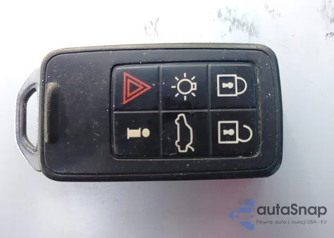 2014 Volvo S60 T6/T6 Platinum/T6 Premier Plus/T6 R-Design/T6 R-Design Platinum z USA, uszkodzony, nr VIN YV1902FH2E2274290